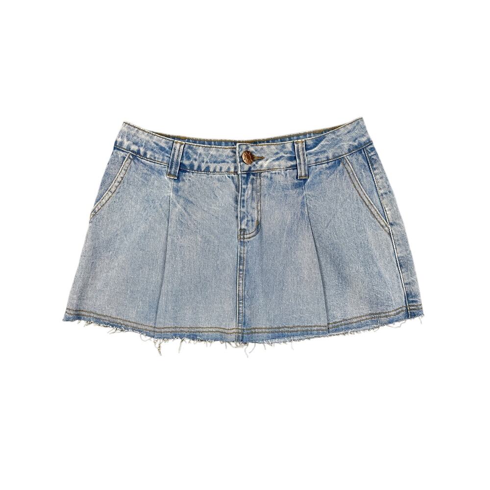 Desu - Denim Mini Skirt in Blue